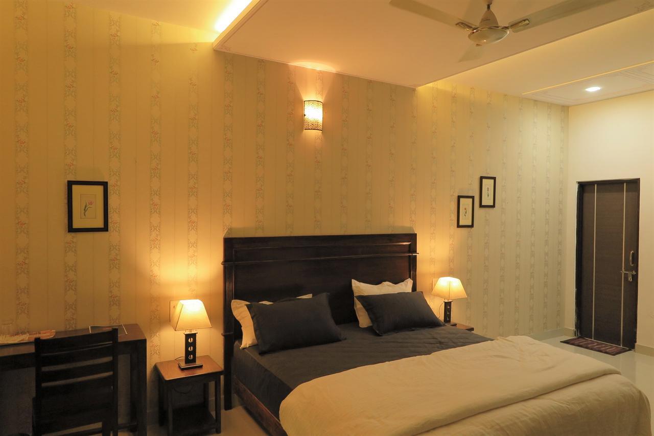 White Tulips Home Stay Jaipur Eksteriør bilde