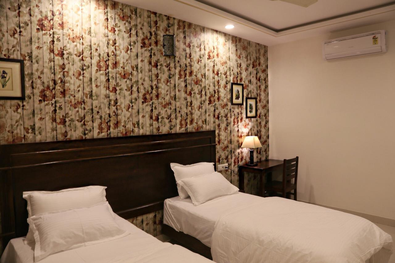 White Tulips Home Stay Jaipur Eksteriør bilde