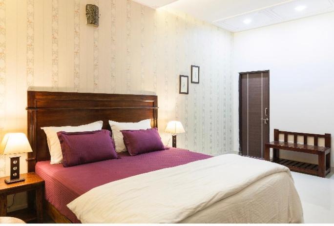 White Tulips Home Stay Jaipur Eksteriør bilde